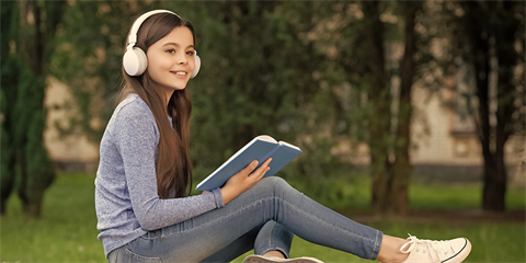 Teen girl reading